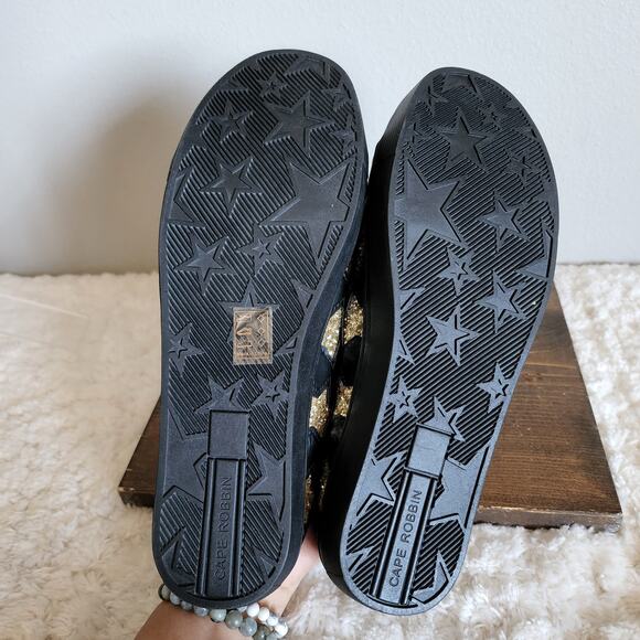 Cape Robbin Beverly2 Slip On Sneakers Black Gold Star Size 10 - Picture 8 of 10
